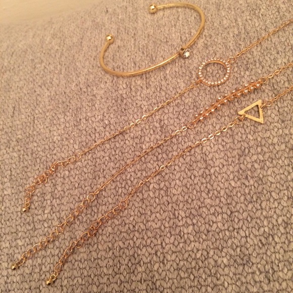 Grazia 4-Layer Bracelet Set - Picture 5 of 6